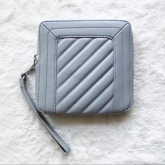 French Connection | Grey ‘Hayes’ Box Wrislet *NWT* - Picture 4 of 8